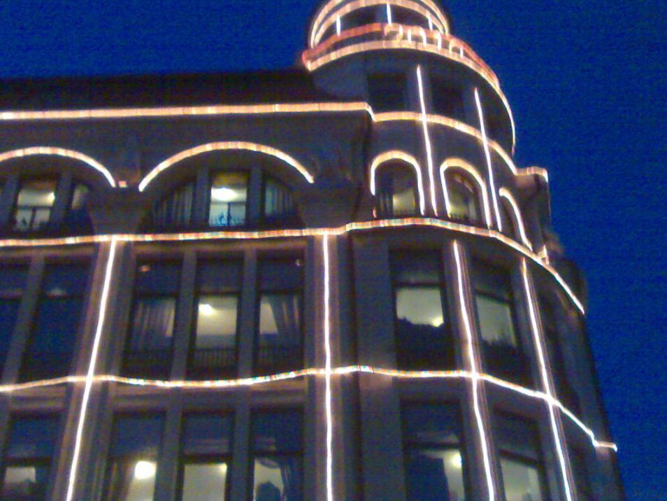 iluminat cladiri.jpg
